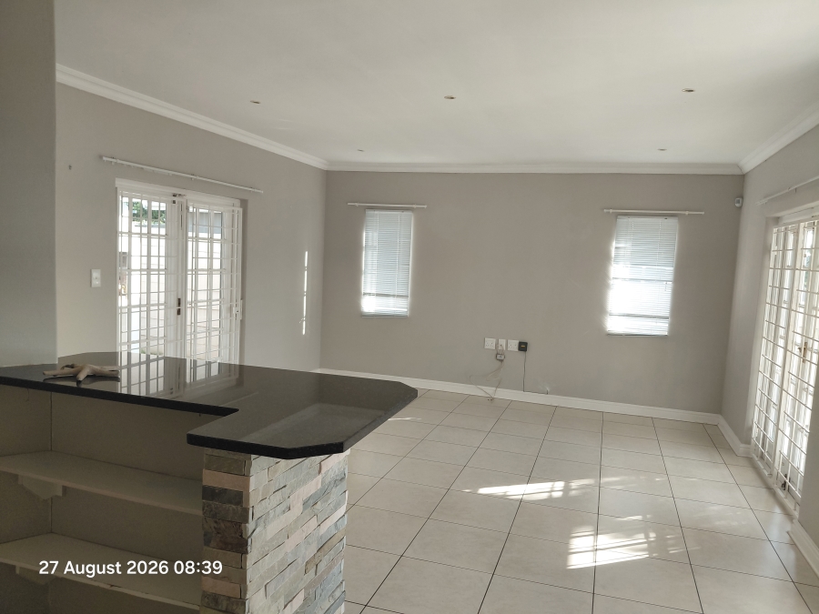 To Let 3 Bedroom Property for Rent in Mount Pleasant Eastern Cape